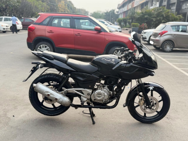 Bajaj Pulsar 2014