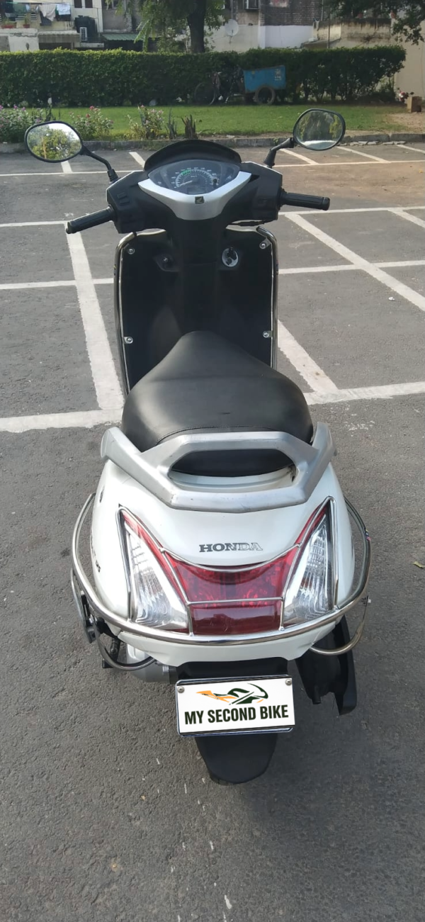 Honda Activa 2015