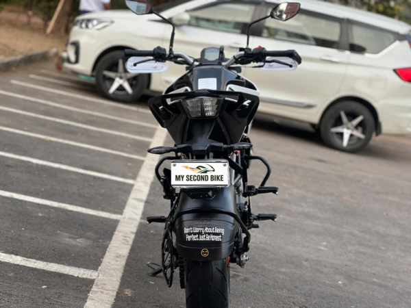 KTM duke200 2022