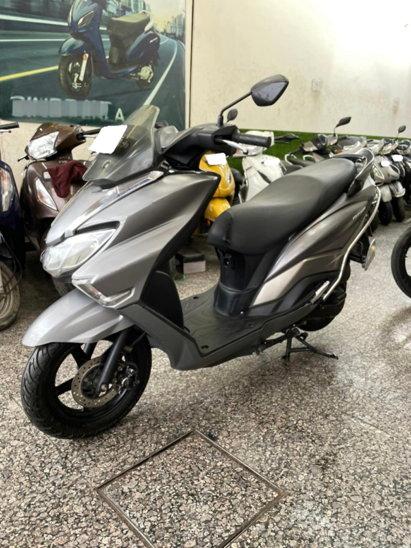 Suzuki Burgman Street 2019