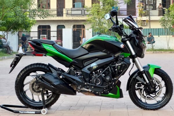 Bajaj Dominar 400 2020