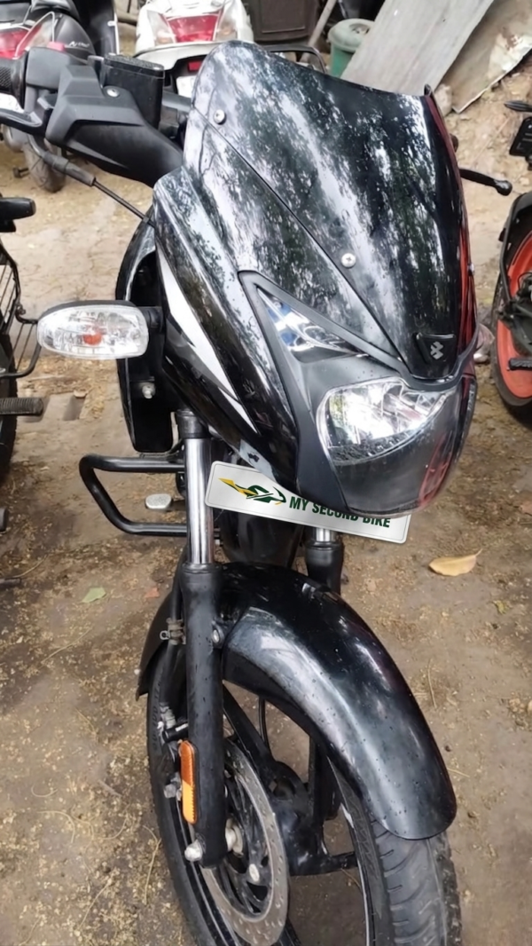 Bajaj Pulsar 2025