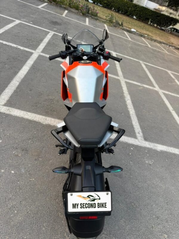 KTM RC 200 2022