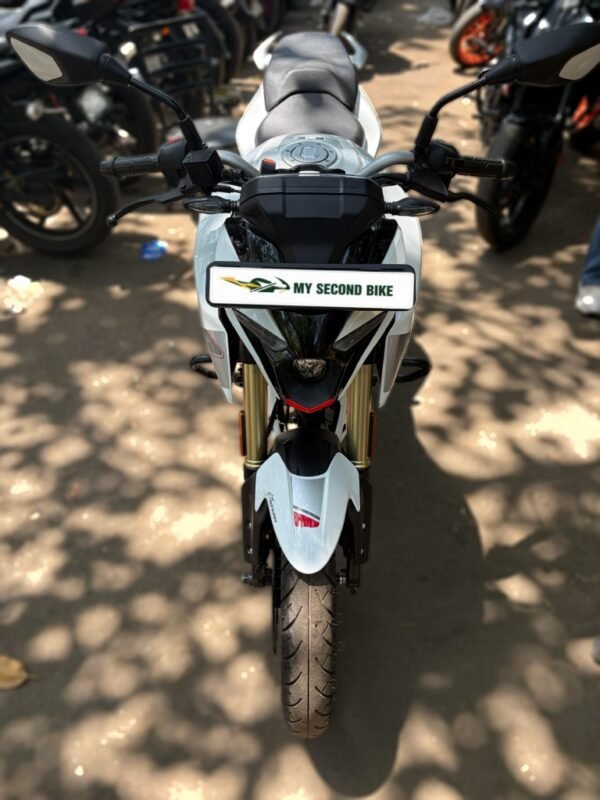Bajaj Pulsar N160 2025