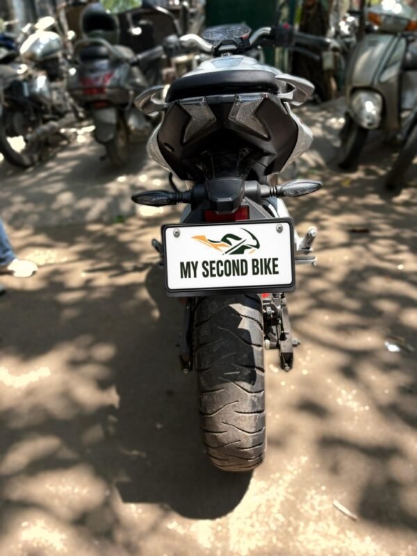 Bajaj Pulsar N160 2025