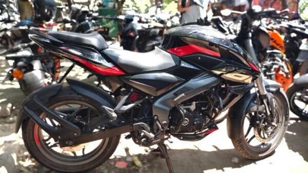 Bajaj Pulsar Ns160 2025