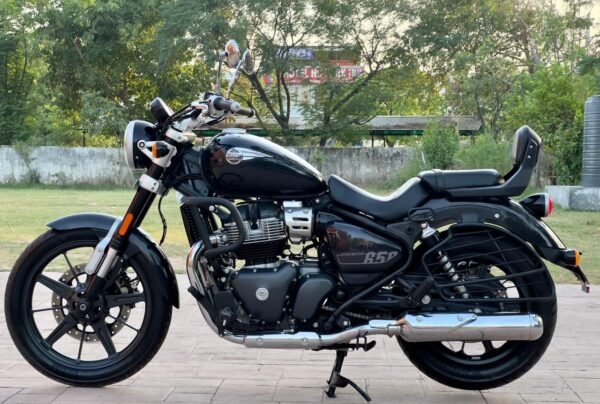 Royal Enfield RE Super Meteor 650 2024