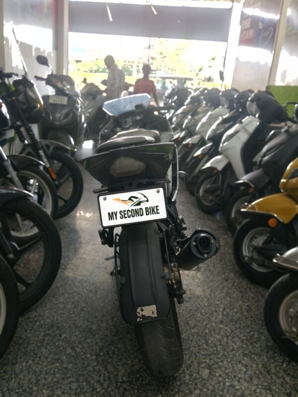 Yamaha R15 2016