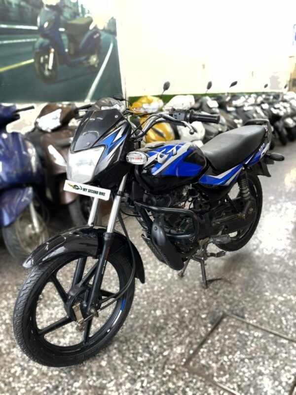 Bajaj CT 2020