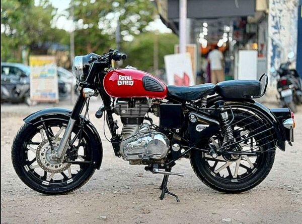 Royal Enfield Classic 2017