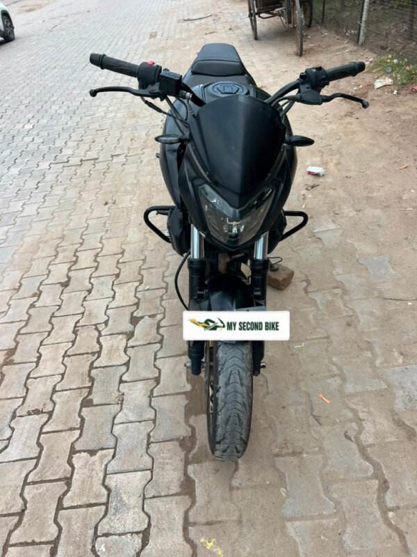 Bajaj Dominar 400 2018