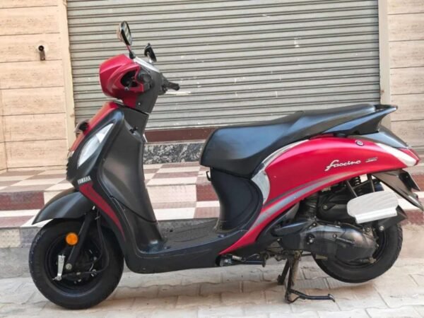 Yamaha Fascino 2017