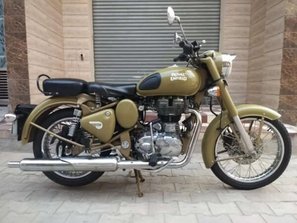 Royal Enfield Classic Desert Storm 2017
