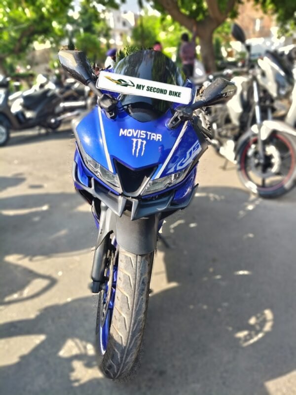 Yamaha R15 2021