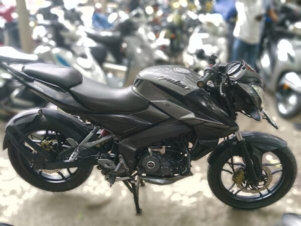 Bajaj Pulsar 2018
