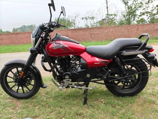 Bajaj Avenger Street 160 2021