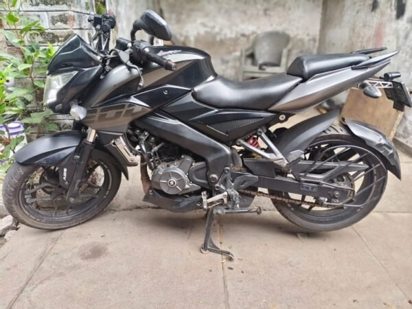 Bajaj Pulsar NS200 2021