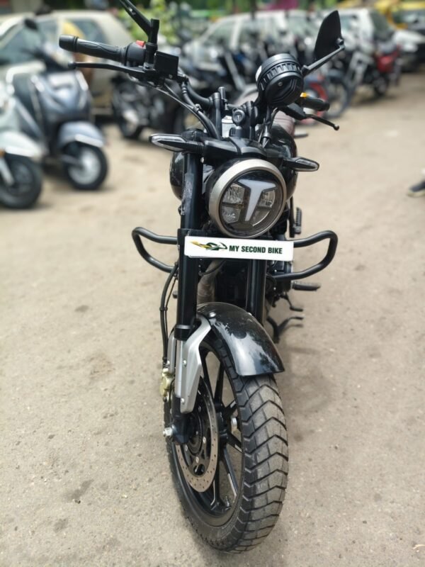 TVS Ronin 2022