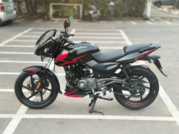 Bajaj Pulsar 2021