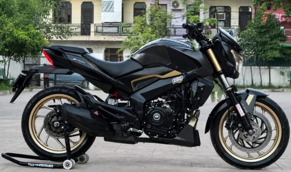 Bajaj Dominar 400 2017