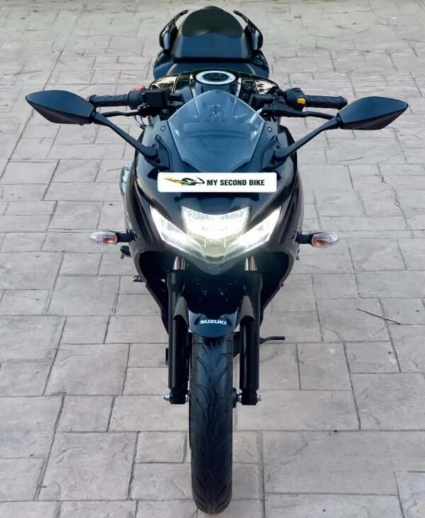 Suzuki Gixxer SF 2025