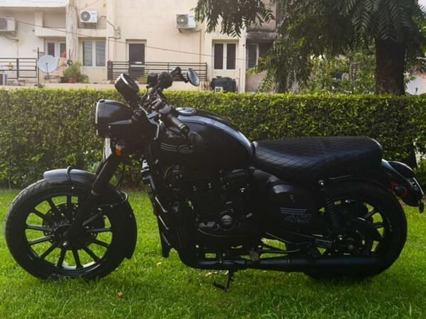 Jawa 42 2023
