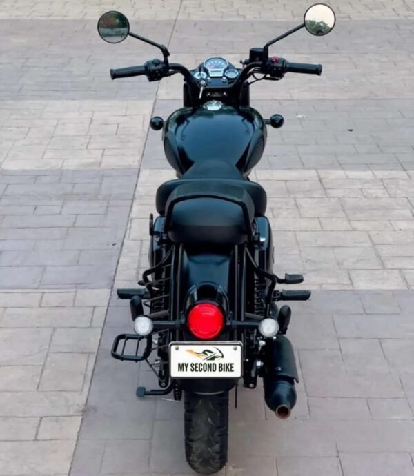 Royal Enfield Classic stealth black 2025