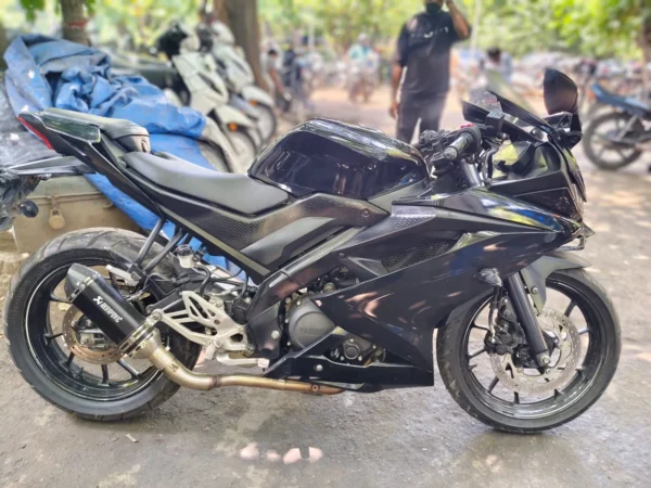 Yamaha R1 v3 2020