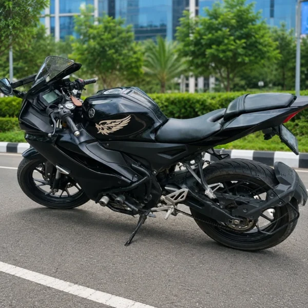 Yamaha R1v4 2022