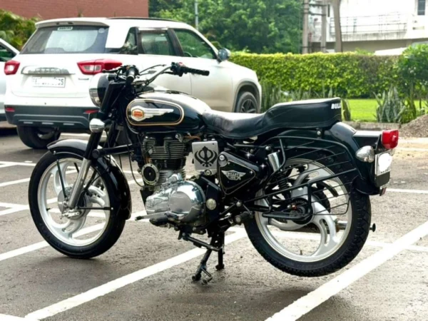 Royal Enfield Bullet 2016