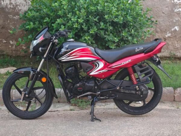Honda Dream Yuga 2017