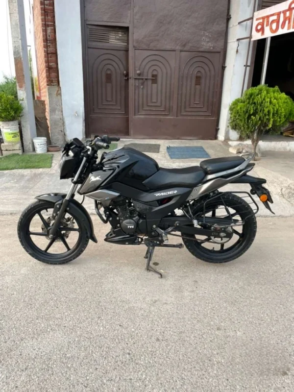 TVS Raider 2021