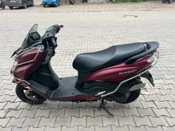 Suzuki Burgman Street 2021