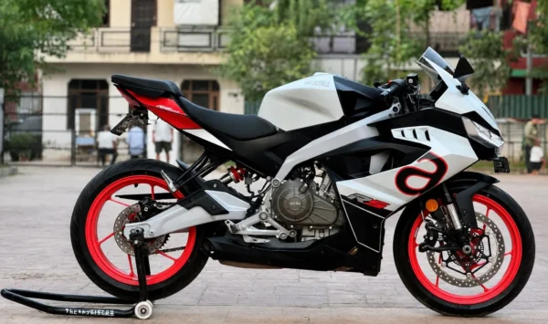 Aprillia RS 457 2025