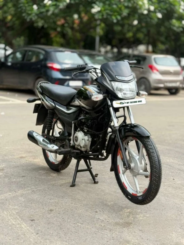 Bajaj Platina 2023