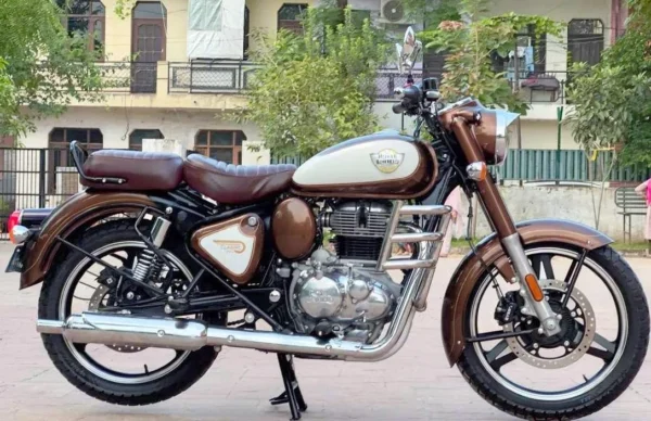 Royal Enfield Medallion Brownze Classic 350 2025