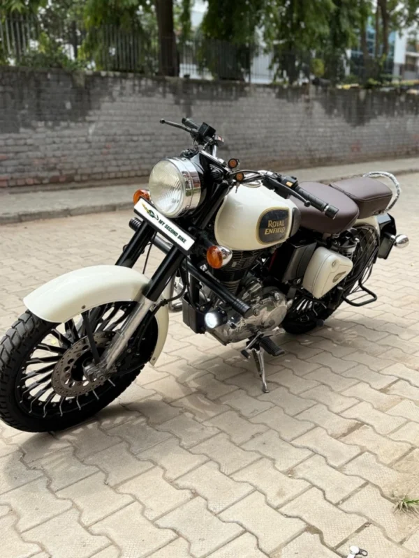Royal Enfield Classic 2017