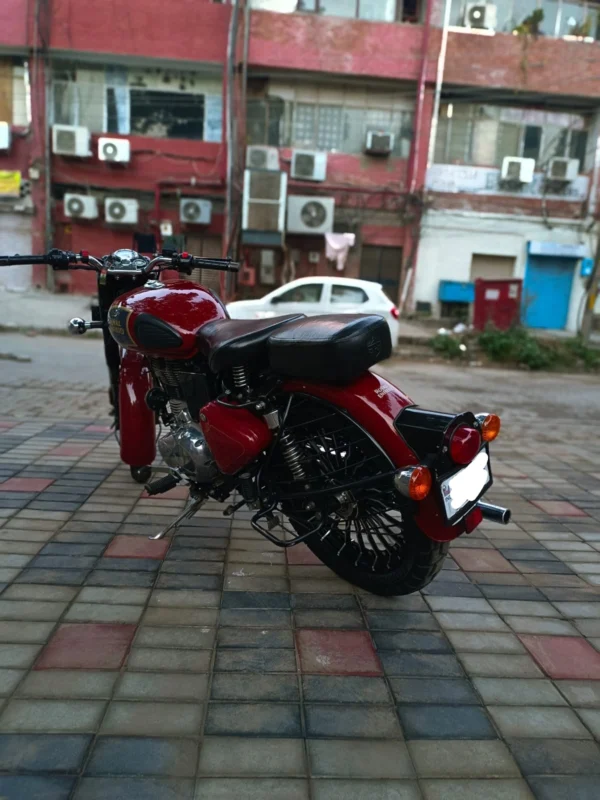 Royal Enfield Classic 2021