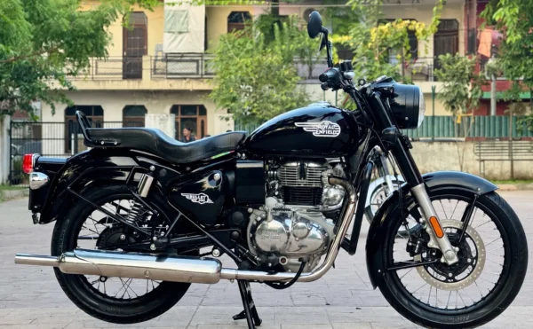 Royal Enfield Bullet 2024