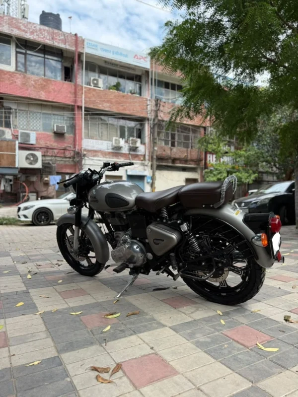 Royal Enfield Bullet Classic Gun Matel Grey 350 2018
