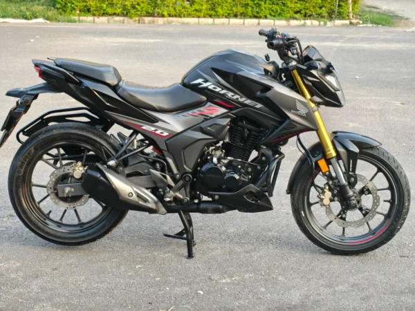 Honda Hornet 2.0 2020