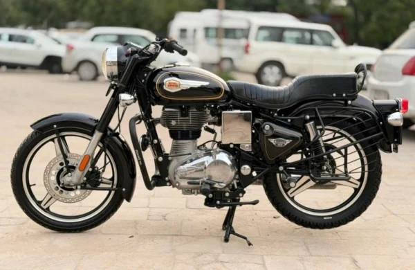 Royal Enfield Bullet 2023