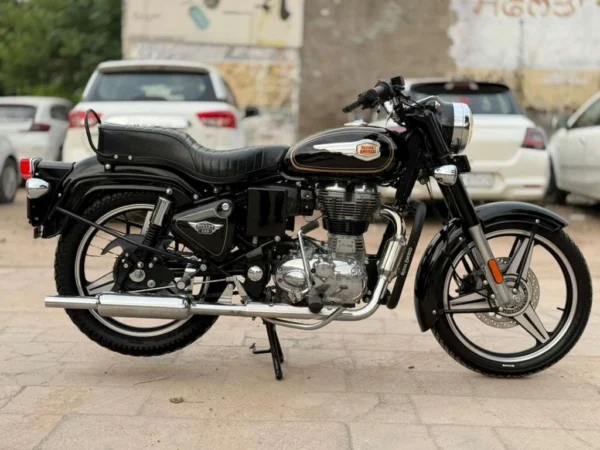 Royal Enfield Bullet 2023
