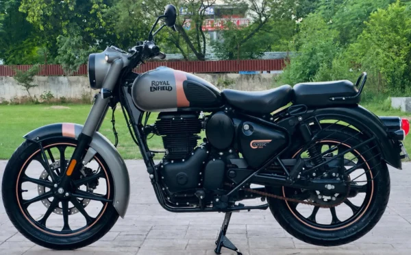 Royal Enfield Classic 2025