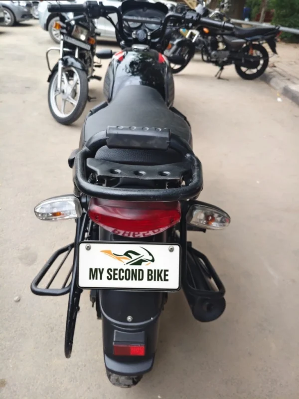 Bajaj CT 125X 2023