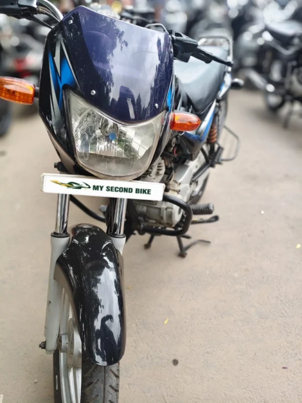 Bajaj CT 2018