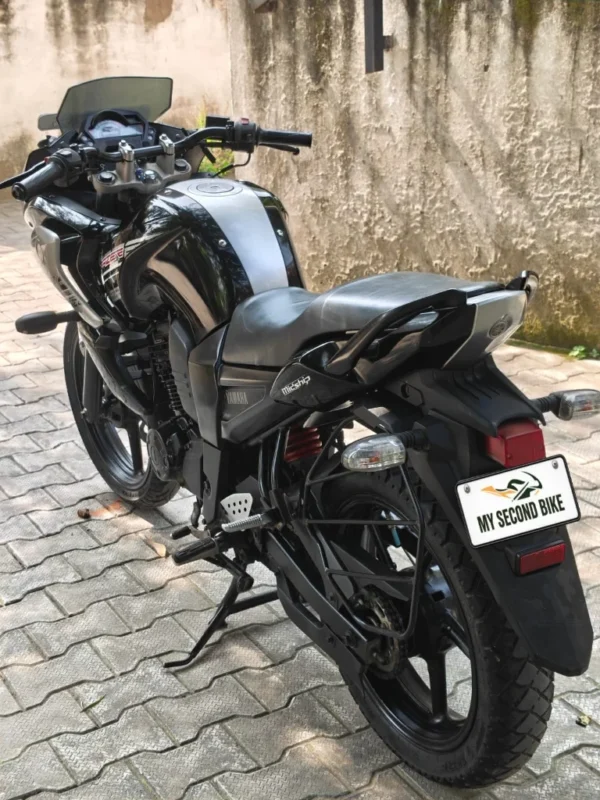 Yamaha Fazer 2014