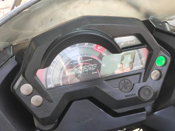Yamaha Fazer 2014