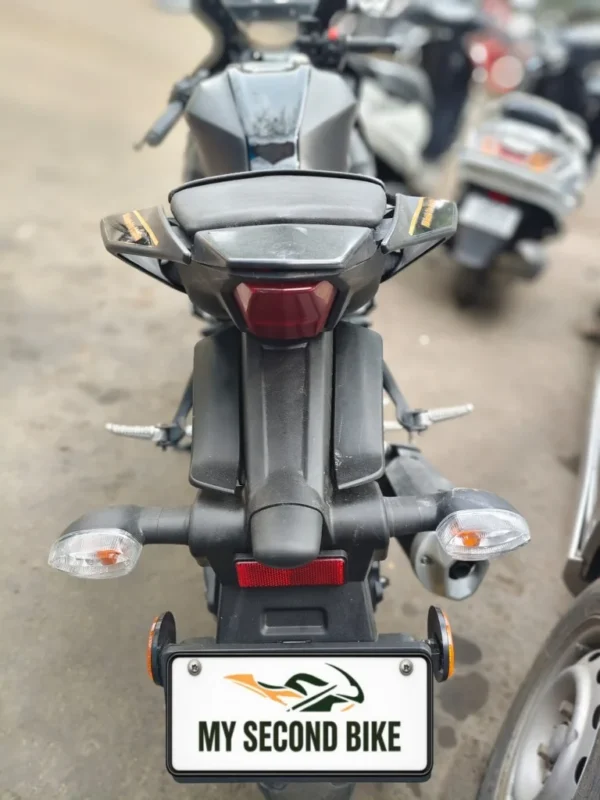 Yamaha R15 V4 2023