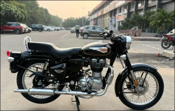 Royal Enfield Bullet 2021